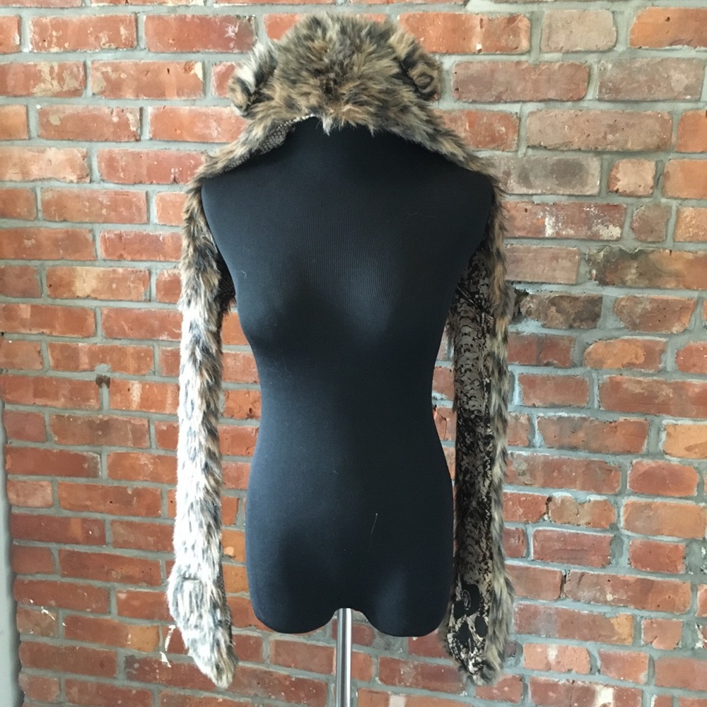 Authentic leopard Spirit Hood